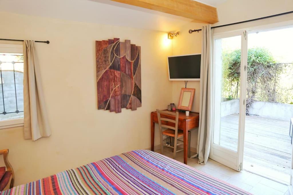 L'Oustaou Dorey Saint-Cyr-sur-Mer Bagian luar foto